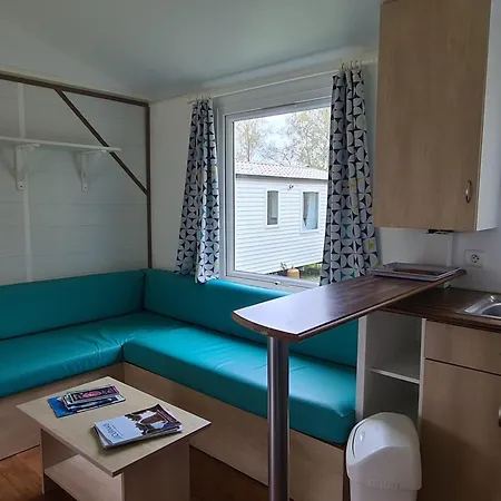 אתר קמפינג Mobil Avec Terrasse - 3 - - Api-1-52-1031