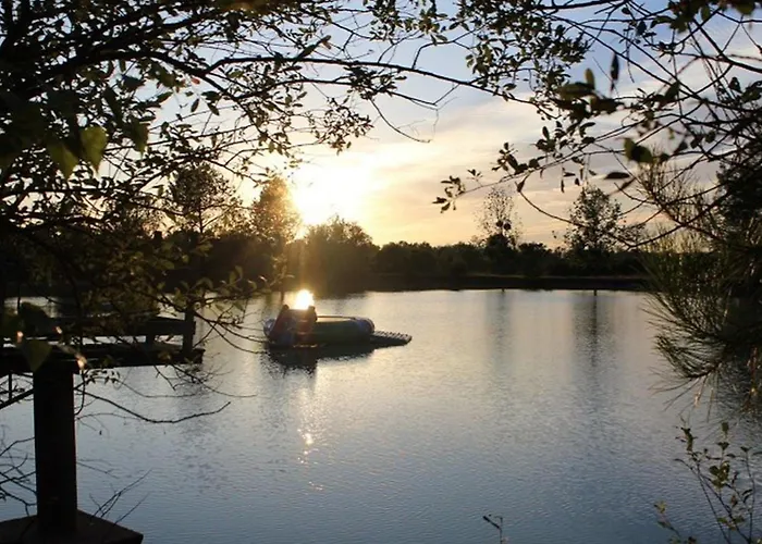 Kemping Mobil Avec Terrasse - 3 - - Api-1-52-1031 Bayas